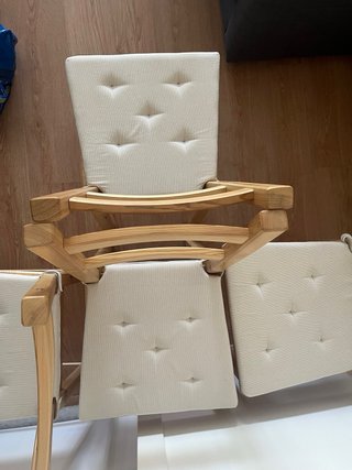 Sillas de madera Ikea (4 unidades)
