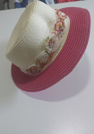 Sombrero de paja beige y rosa