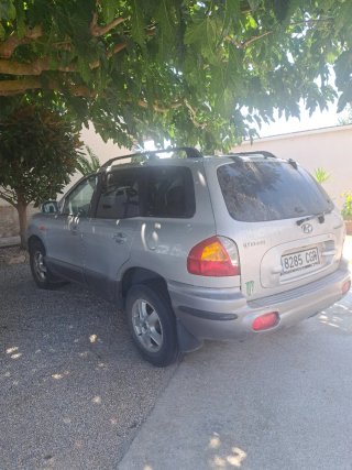 Hyundai Grand Santa Fe 2003