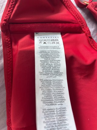 Sujetador bikini rojo Zara talla L sin estrenar