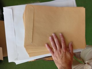 Sobres, bolsas y papel especial