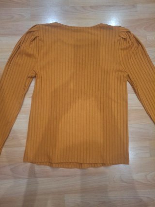 Camiseta Kiabi manga larga naranja
