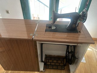 REGALO Máquina de coser Alfa