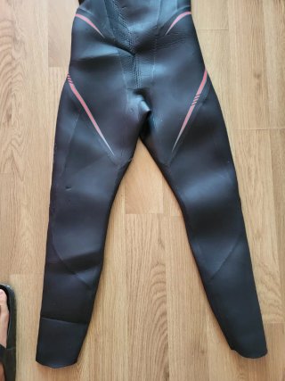 Neopreno Nabaiji Negro y Rosa Talla 38