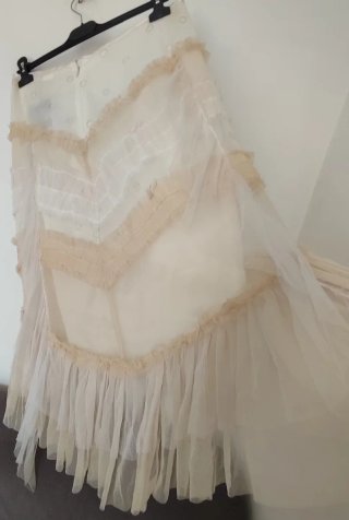 Falda Beige/Blanca Talla 44
