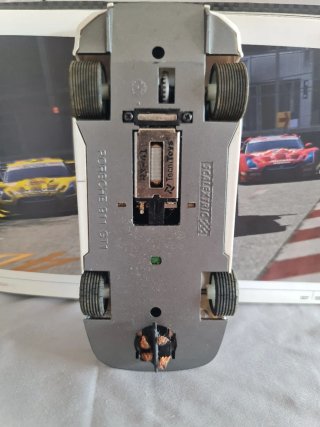 Porsche 911 GT1 Le Mans Scalextric