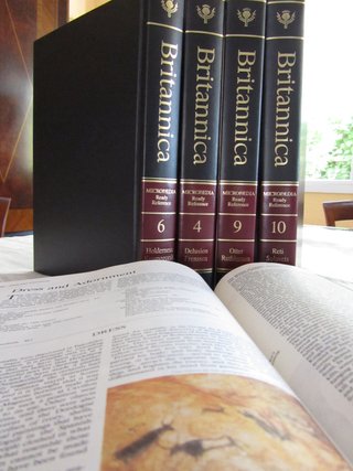 Enciclopedia Británica + Cdrom 2007 +Anuarios 2016