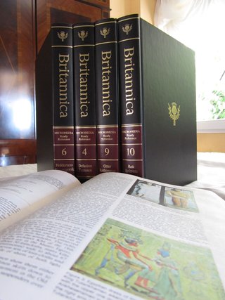 Enciclopedia Británica + Cdrom 2007 +Anuarios 2016