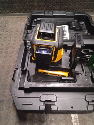 Nivel Láser Dewalt 18V