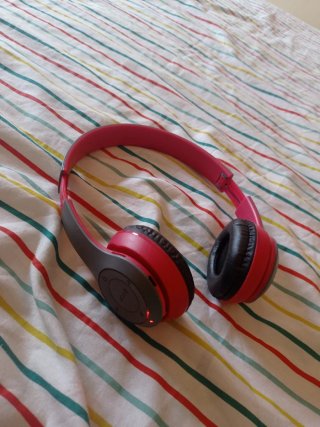 Cascos Rojo,Gris y Negro
