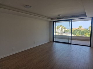 Piso en alquiler en Los Álamos en Torremolinos