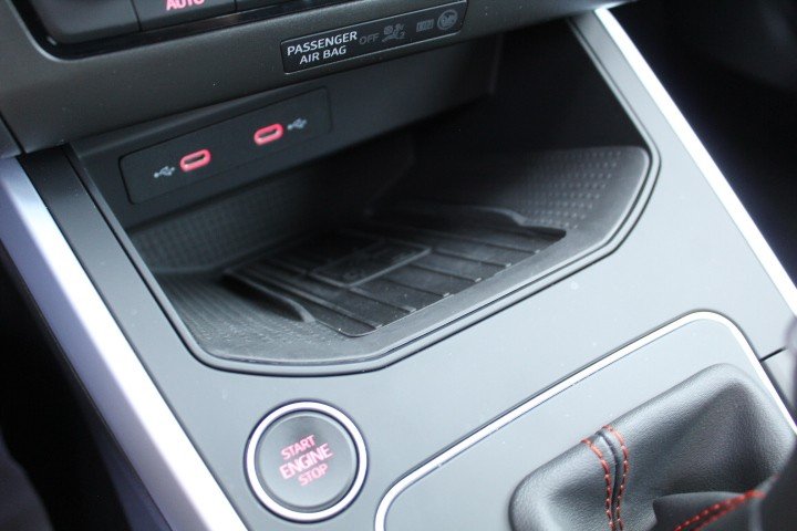 SEAT Arona 2025, foto 18