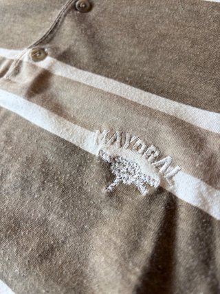 Conjunto Polo Rayas y Shorts Vaqueros