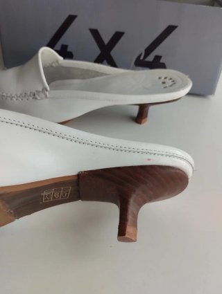 Mocasines destalonados blancos