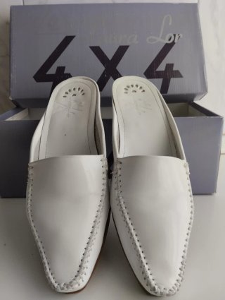 Mocasines destalonados blancos