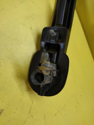 MANETA TRASERA MALETERO PORTON NISSAN TERRANO II