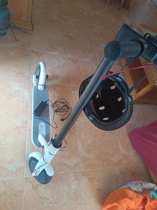 Patinete Eléctrico Xiaomi M365