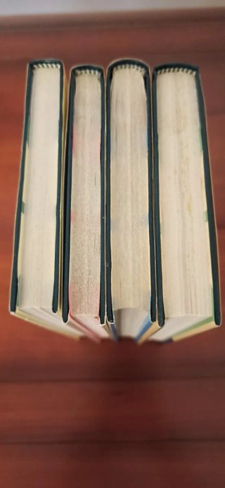 Lote de 4 libros de literatura
