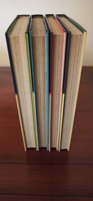 Lote de 4 libros de literatura