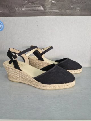 Sandalias cuña negras talla 40 nuevas