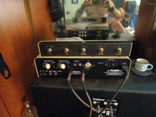 Amplificador Yamaha THR100HD,