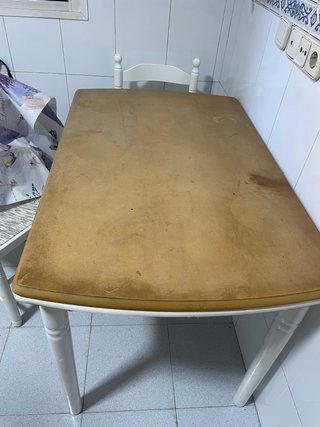 Mesa y 4 Sillas Cocina