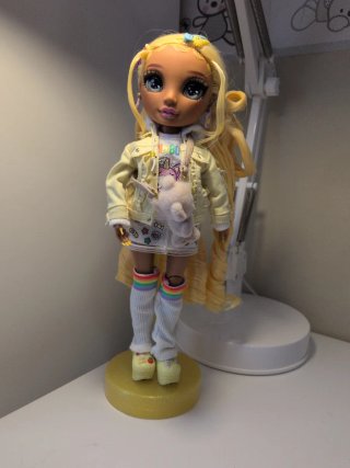 Muñecas Rainbow High