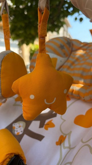 Gandulita plegable para bebé muy nueva portabebes