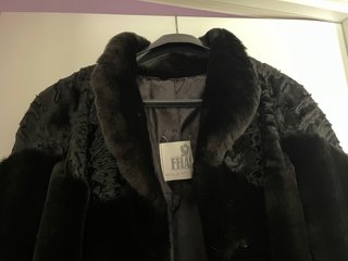 Abrigo de piel natural negro FHAMP Madrid vintage