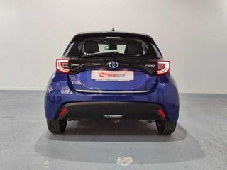 Toyota Yaris 120H Active Plus 85 kW (116 CV)