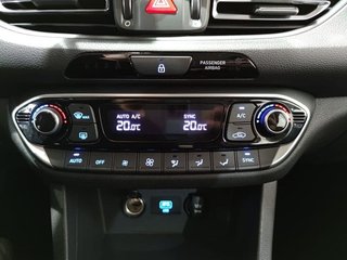 Hyundai i30 1.0 TGDI 48V Klass 88 kW (120 CV)