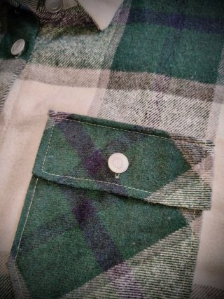 Camisa cuadros blanca y verde