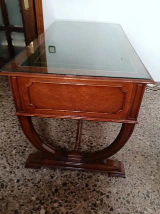 Mesa de despacho madera y cristal