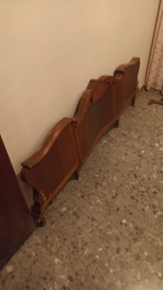 Dormitorio antiguo madera años 50