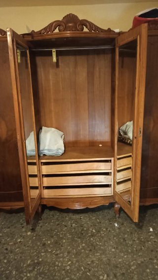 Dormitorio antiguo madera años 50