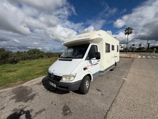 Autocaravana Mercedes Chalenger 2004