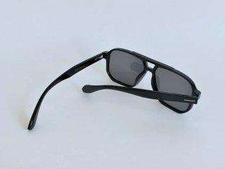 Gafas de Sol Negras y Plateado Polarizadas