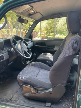 Mitsubishi Montero 2000