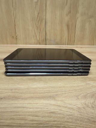 Lote 5 iPads Mini 2 A1489 16GB Negros