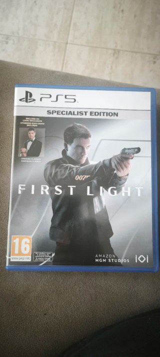 007 First Light PS5 Specialist Edition ps5