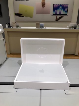 MacBook Air M5 13”