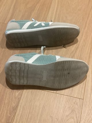 Zapatillas deportivas talla 40