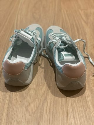 Zapatillas deportivas talla 40