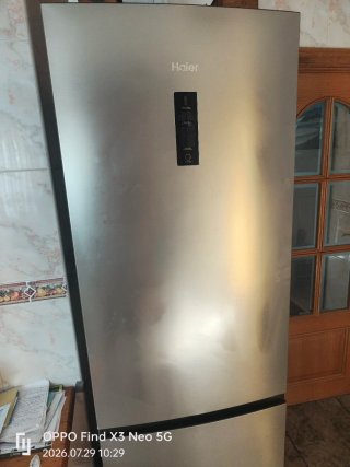 Nevera Haier: Piezas interiores y puertas