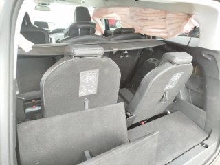 Despiece Peugeot 5008 1.6 HDI gt line 7 plazas