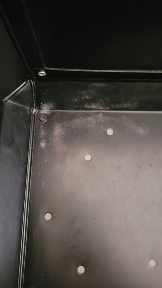 Baúl Suzuki 42L con placa adaptadora