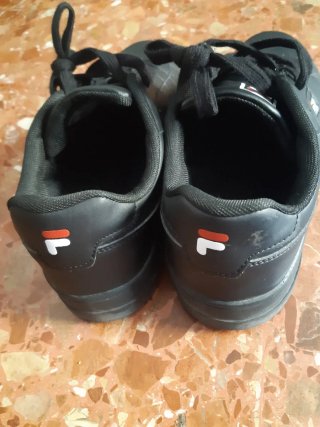 Zapatillas Fila Negras