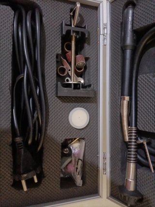 Mini taladro multiherramienta BUDGET BMT 4004