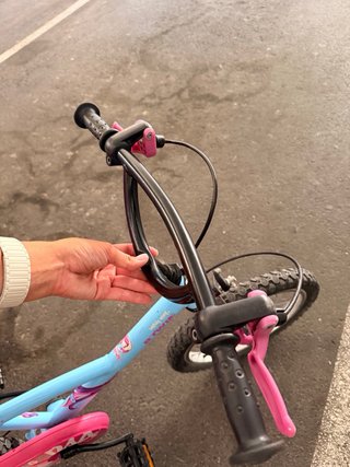 Bicicleta infantil B'TWIN azul y rosa
