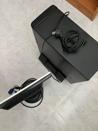 PC Sobremesa + Monitor + Teclado